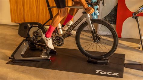 Grafiek met verschillende Tacx trainers