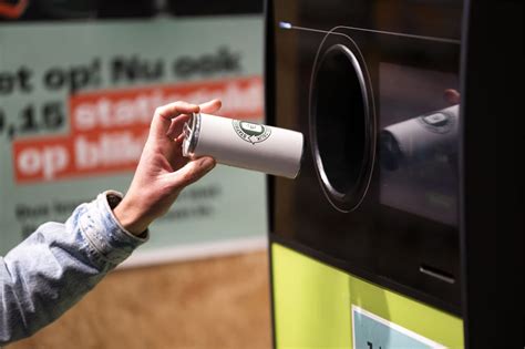 Inleverautomaat voor statiegeldflesjes