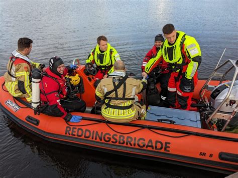 Brandweerduikers in actie