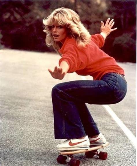 Iconische foto van Farah Fawcett in flared jeans