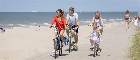 Fietsen langs de kust van Scheveningen
