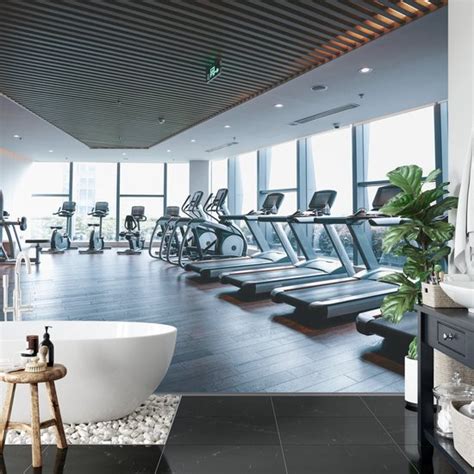 Interieur van een moderne fitnessruimte met een sauna