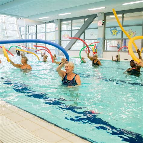 Aqua fitness les in zwembad