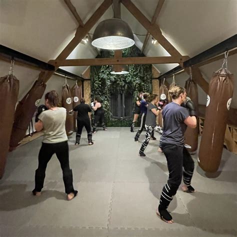 Groepsles kickboksen