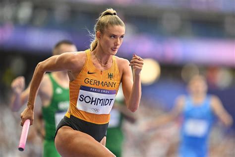 Alica Schmidt tijdens een training