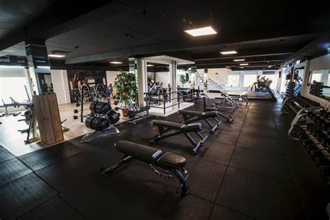 Interieurfoto van de vernieuwde sportschool Bezemer Fitness