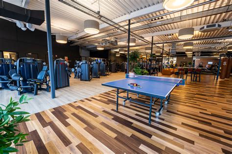 Interieur van Fit For Free Sportschool Eindhoven Mecklenburgstraat