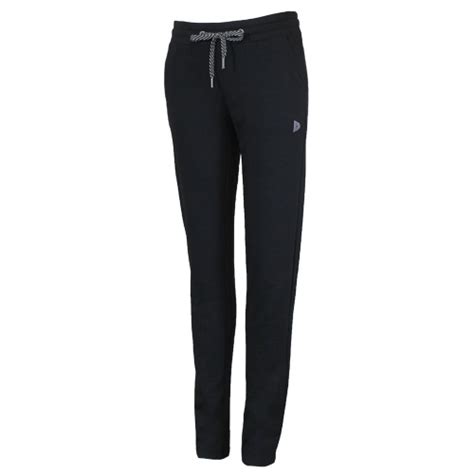 Verschillende modellen Donnay sportbroeken voor dames en heren