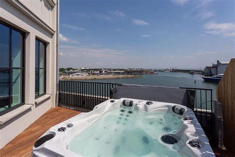 Luxe sauna met uitzicht over Hoorn