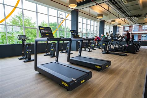 Sfeer in sportschool Alphen aan den Rijn
