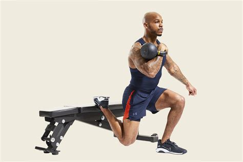 Illustratie van de correcte houding bij een Bulgarian split squat