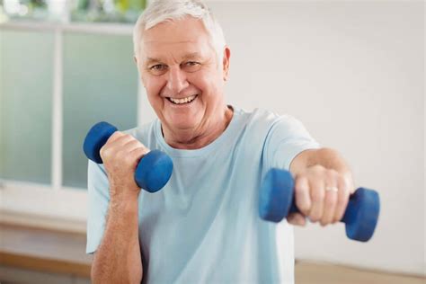 Mensen die krachttraining doen met artrose