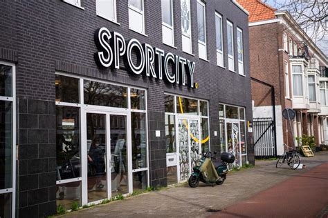 Locatie sportscholen in de buurt van Harmelen
