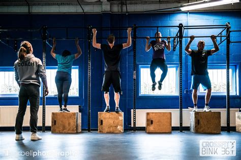 CrossFit training in een moderne box