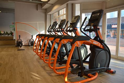 Kaart met de locatie van Basic-Fit Dronten Het Ruim en nabije bezienswaardigheden
