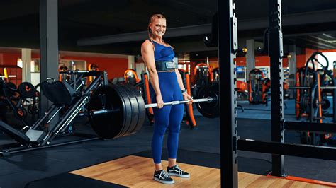Vrouwen die krachttraining doen
