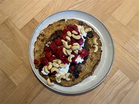 Eiwitrijke pannenkoeken met fruit