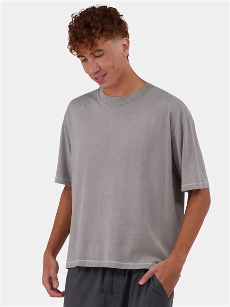 Verschillende pasvormen: boxy, cropped, oversized