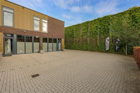 Flash Studio Laren exterieur of interieur foto