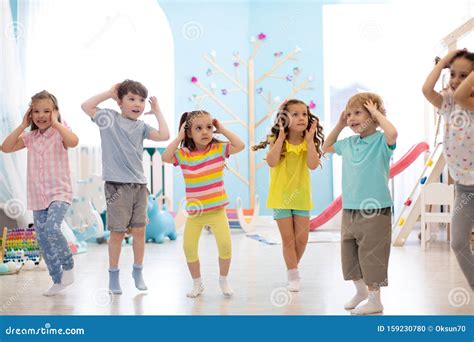 Kinderen die dansen