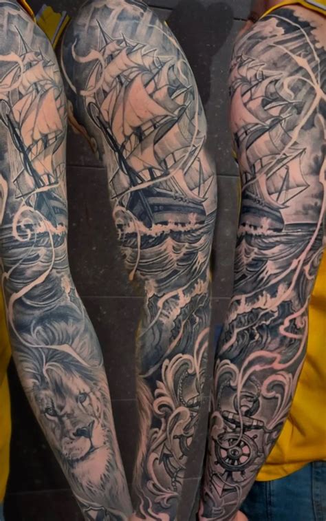 Verschillende symbolische tatoeages