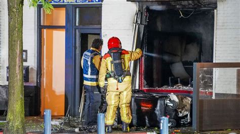 Foto van de schade na de brand in de sportschool