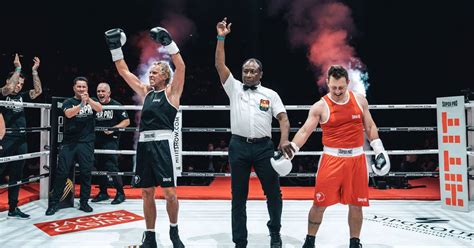 Dynamische afbeelding van een bokswedstrijd of training