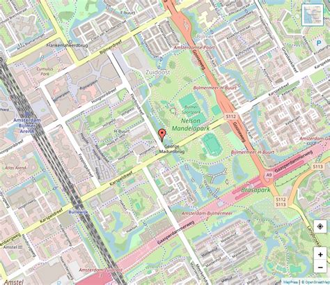 Kaart van Amsterdam Zuidoost met de locaties van de fitnesscentra gemarkeerd