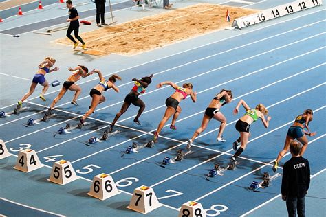 Pepijn de Wit in actie tijdens een atletiek training