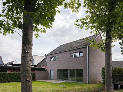 Moderne gezinswoning met tuin