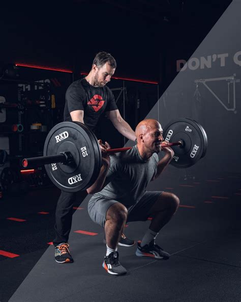 Illustratie van de juiste techniek voor een squat