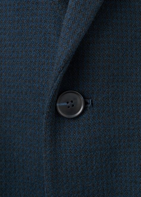 Close-up van een slim fit blazer