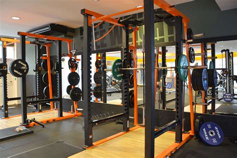 Locatie Basic-Fit Amsterdam Baarsjesweg