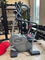Verschillende fitnessmaterialen gebruikt in CrossBox
