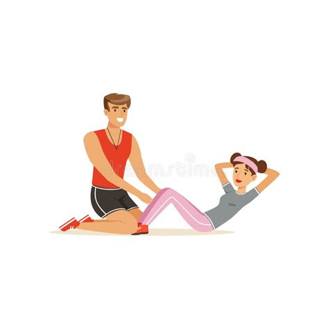 Vrouw die gewicht heft onder begeleiding van een personal trainer
