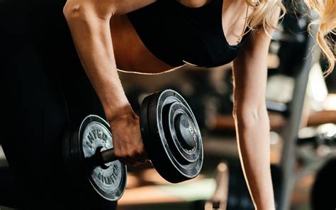Veiligheid bij krachttraining met dumbbells