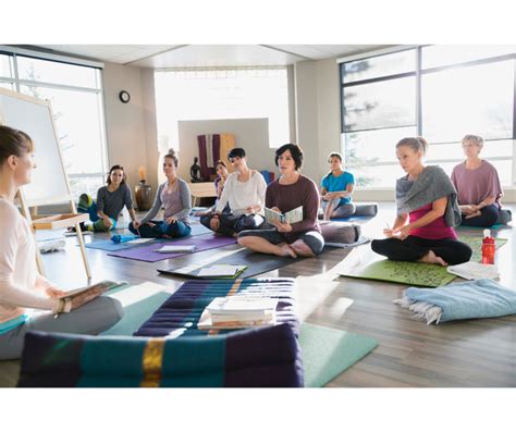 Opleiding tot yoga docent